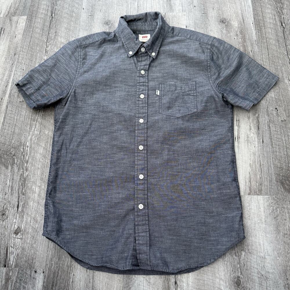 Levi’s Shirt Mens Sz Small Short Sleeve Gray Woven Button Up 100% Cotton Pocket - Picture 3 of 7